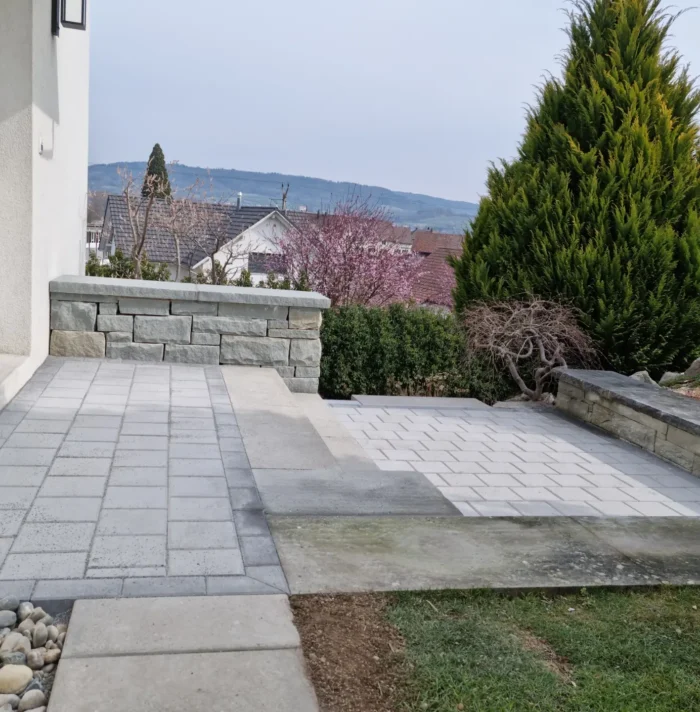 Sandsteinmauer Wechselschichtmauerwerk 1. Klass Mauerstein Doppelhäuptig